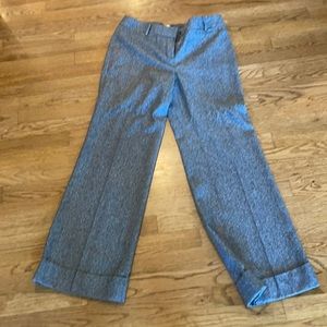 Women’s size 6 Loft trousers